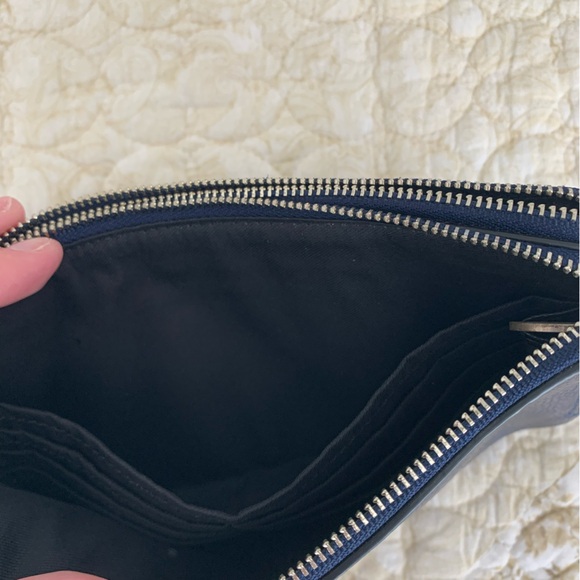 Coach wristlet - Picture 6 of 6